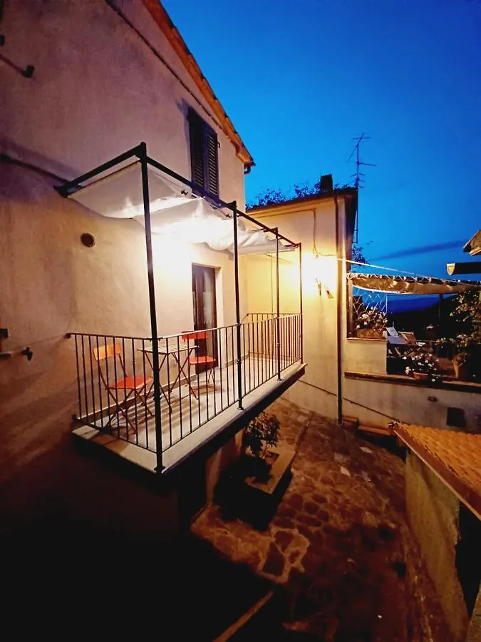 La Casina Apartment Salaiola Italy
